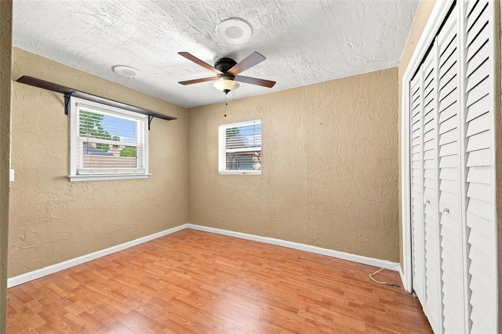 Single Family Residence at 2069 KINGFISHER DR, PALM HARBOR, photo 33 of 49