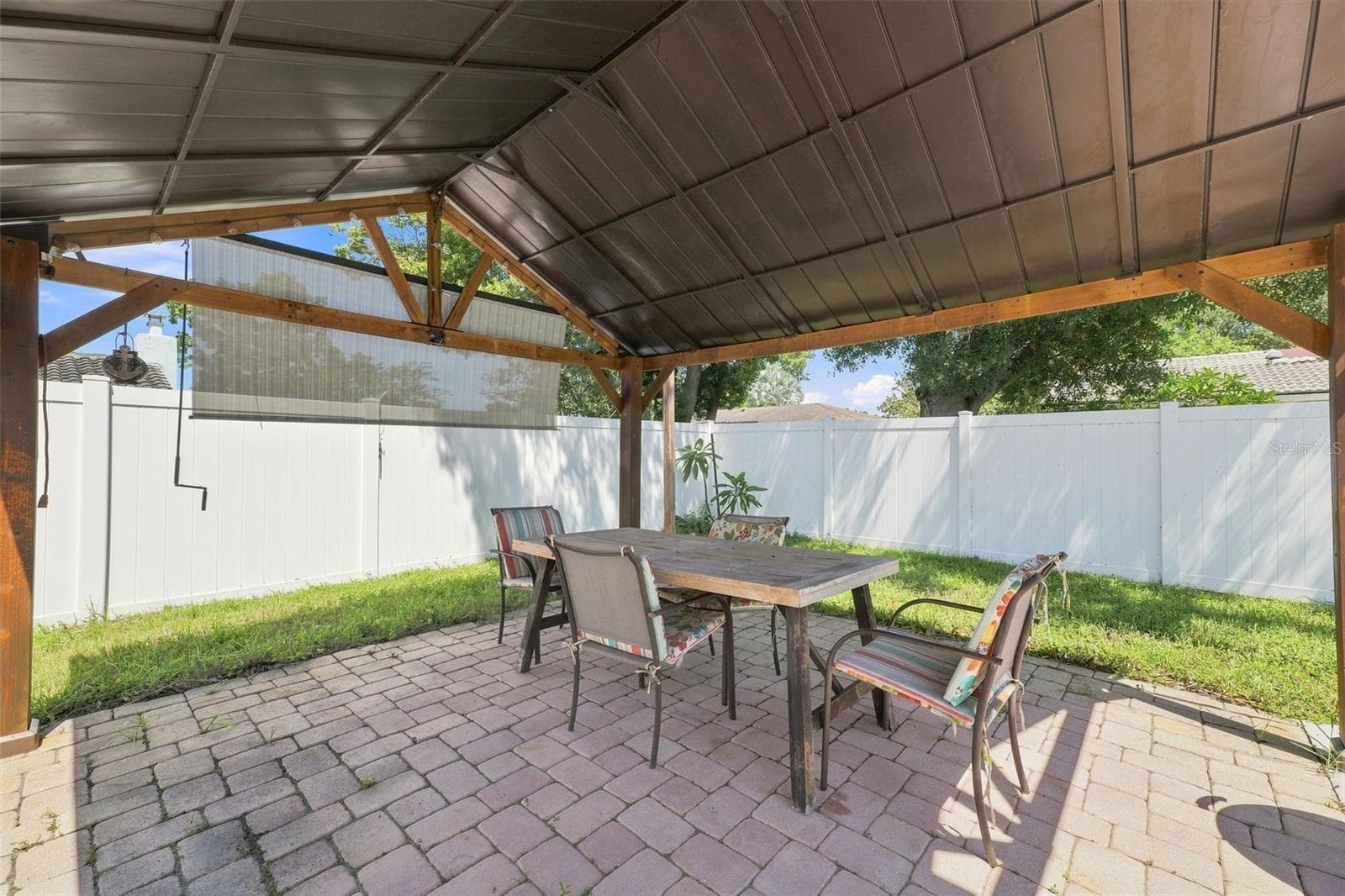 Single Family Residence at 2069 KINGFISHER DR, PALM HARBOR, photo 44 of 49