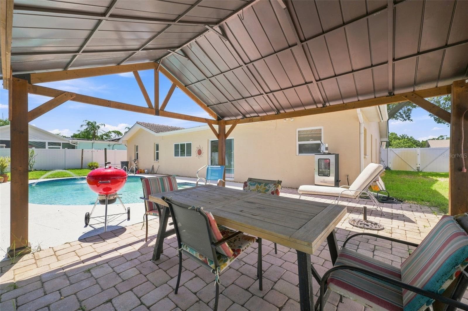 Single Family Residence at 2069 KINGFISHER DR, PALM HARBOR, photo 45 of 49