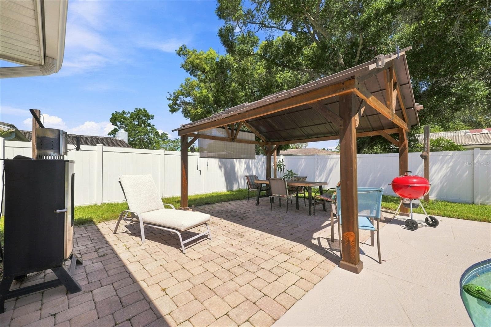 Single Family Residence at 2069 KINGFISHER DR, PALM HARBOR, photo 47 of 49