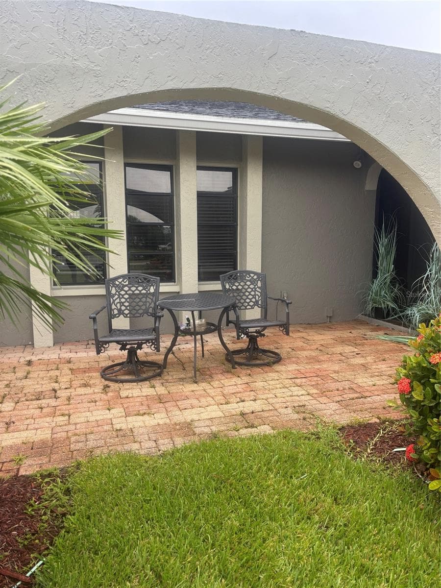 Single Family Residence at 17071 WATERS EDGE CIR, NORTH FORT MYERS, photo 17 of 36