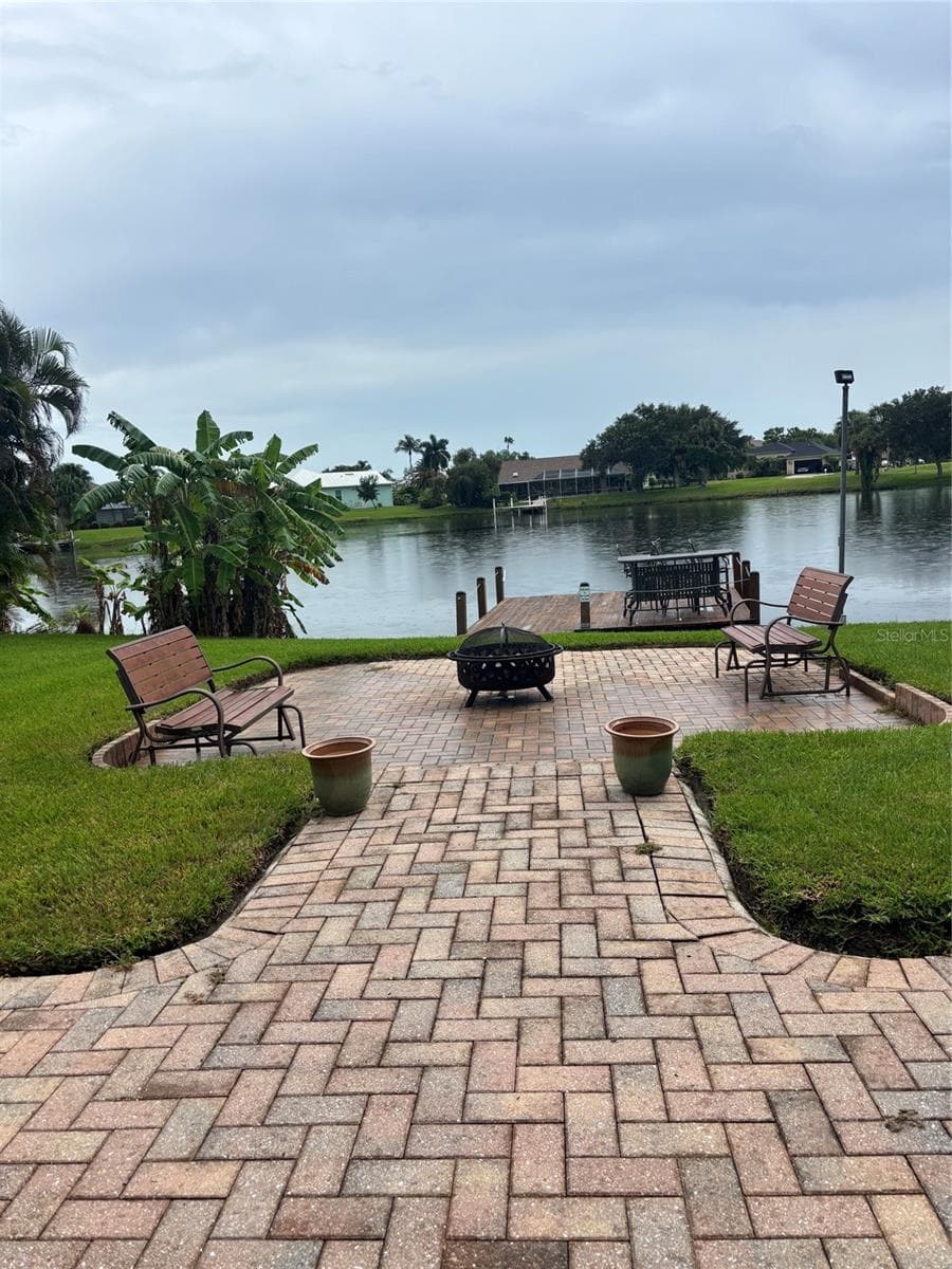 Single Family Residence at 17071 WATERS EDGE CIR, NORTH FORT MYERS, photo 24 of 36