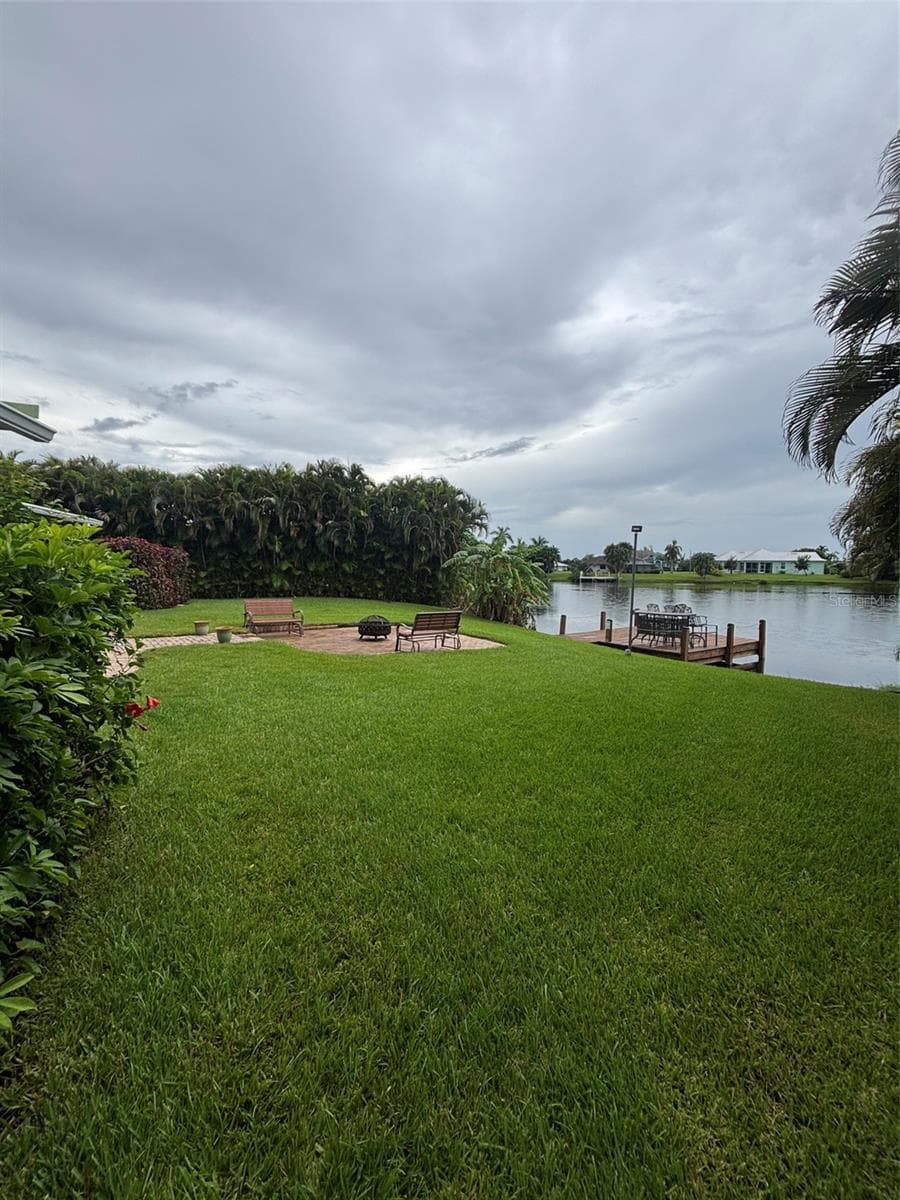 Single Family Residence at 17071 WATERS EDGE CIR, NORTH FORT MYERS, photo 31 of 36