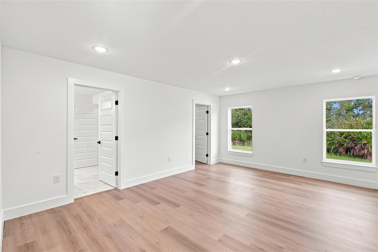 Single Family Residence at 6898 DICKINSON DR, SEBRING, photo 15 of 48