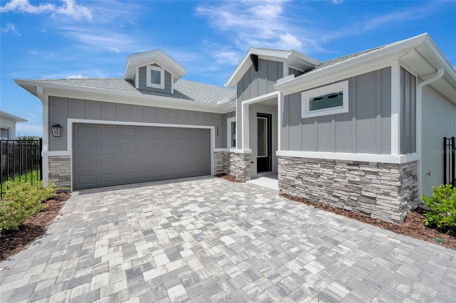 5254 COLONY VISTA DR