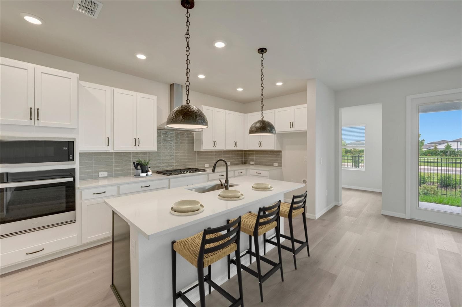 Kitchen **Virtually Staged - 5254 COLONY VISTA DR, APOLLO BEACH