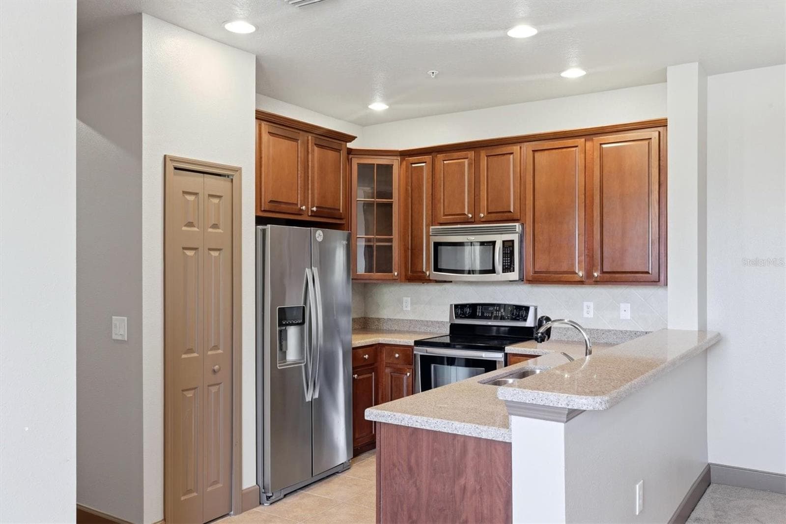 Kitchen - 8098 MOONSTONE DR #17-203, SARASOTA