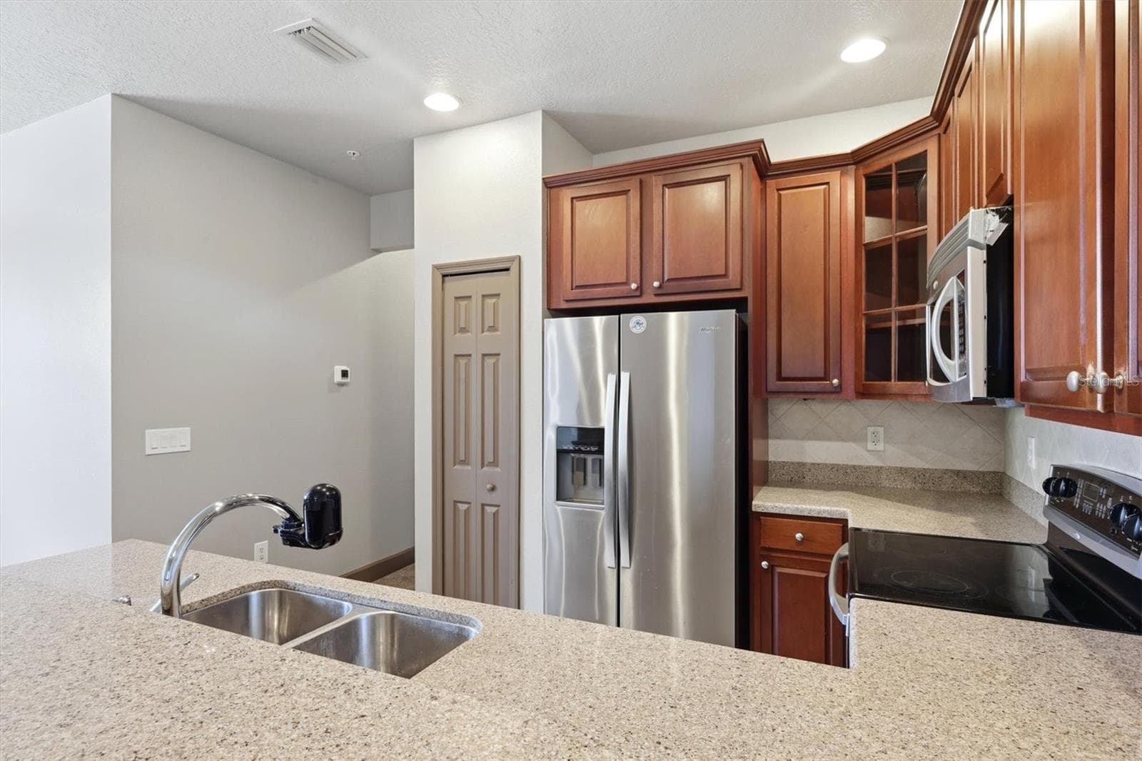 Kitchen - 8098 MOONSTONE DR #17-203, SARASOTA