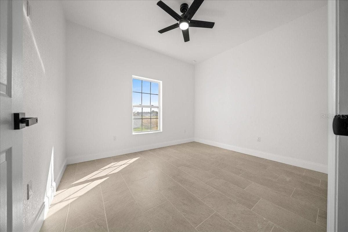 Single Family Residence at 13074 SW 104, DUNNELLON, photo 35 of 57