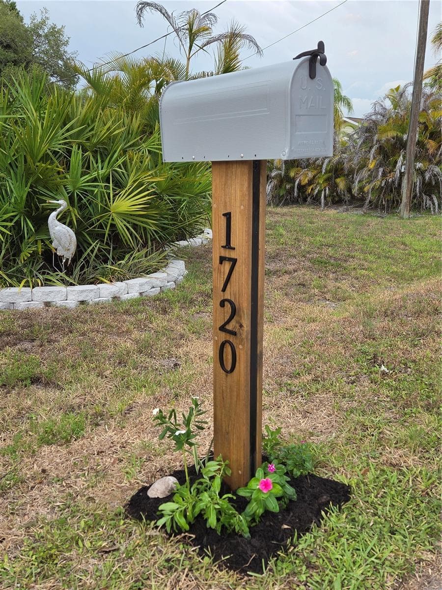 NEW CUSTOM MAILBOX - 1720 FOSSIL DR, ENGLEWOOD