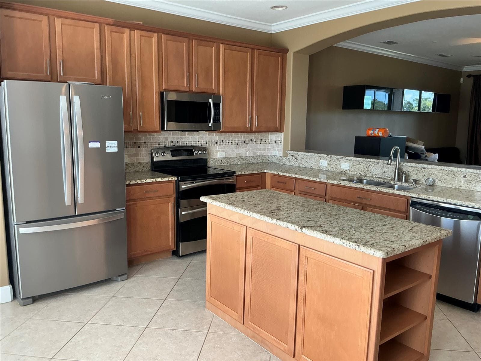 Townhouse at 7059 ISLAMORADA CIR, SEMINOLE, photo 5 of 56