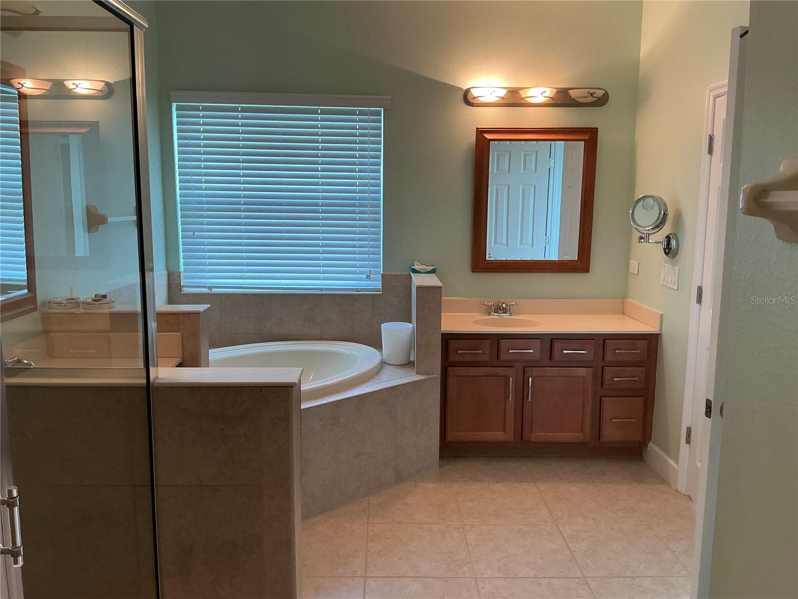 Townhouse at 7059 ISLAMORADA CIR, SEMINOLE, photo 20 of 56