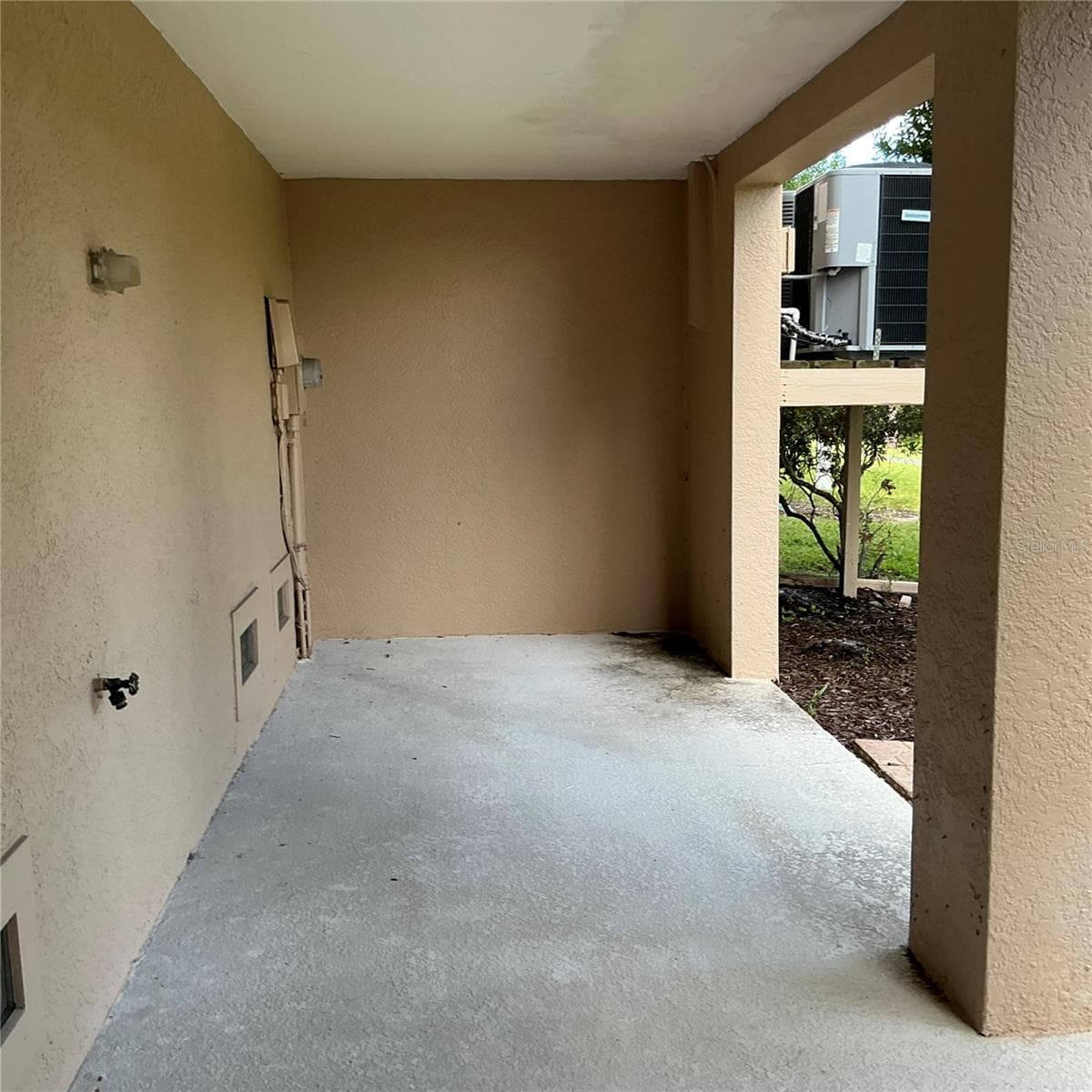 Townhouse at 7059 ISLAMORADA CIR, SEMINOLE, photo 30 of 56