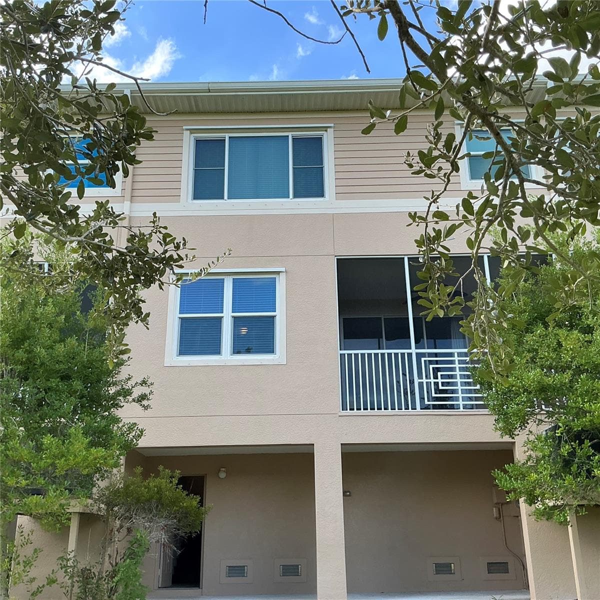 Townhouse at 7059 ISLAMORADA CIR, SEMINOLE, photo 32 of 56