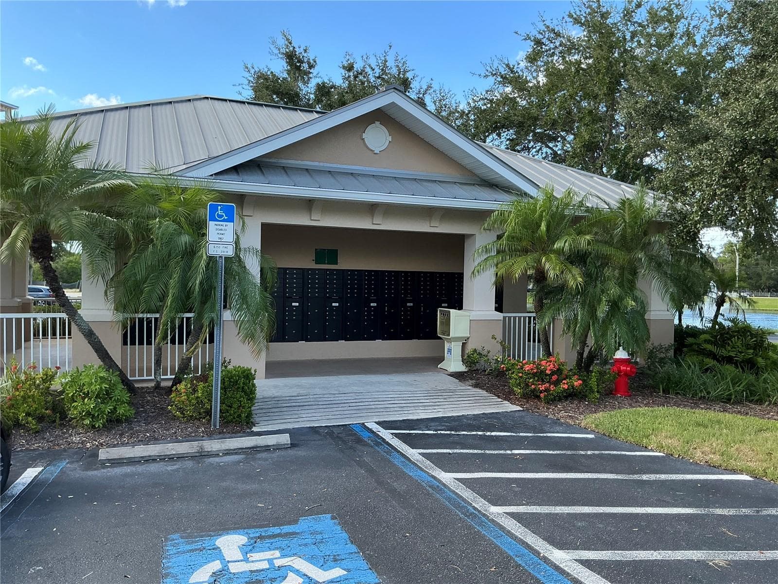 Townhouse at 7059 ISLAMORADA CIR, SEMINOLE, photo 39 of 56