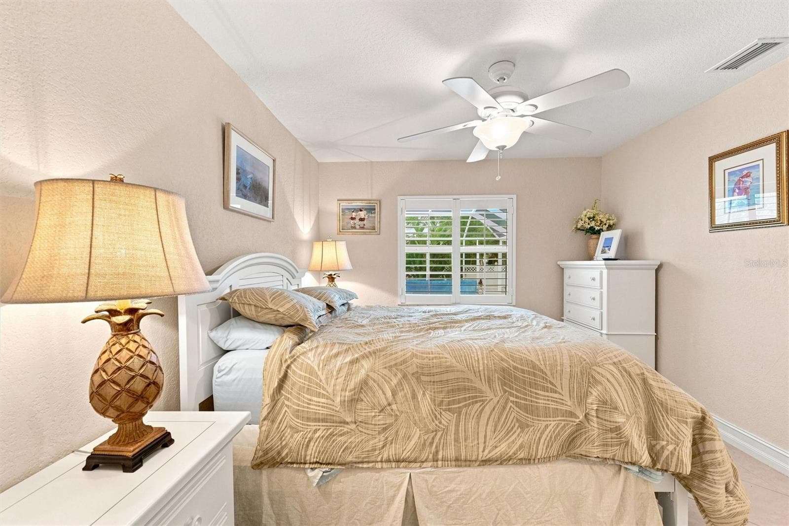 Single Family Residence at 317 SALVADOR DR, PUNTA GORDA, photo 17 of 77