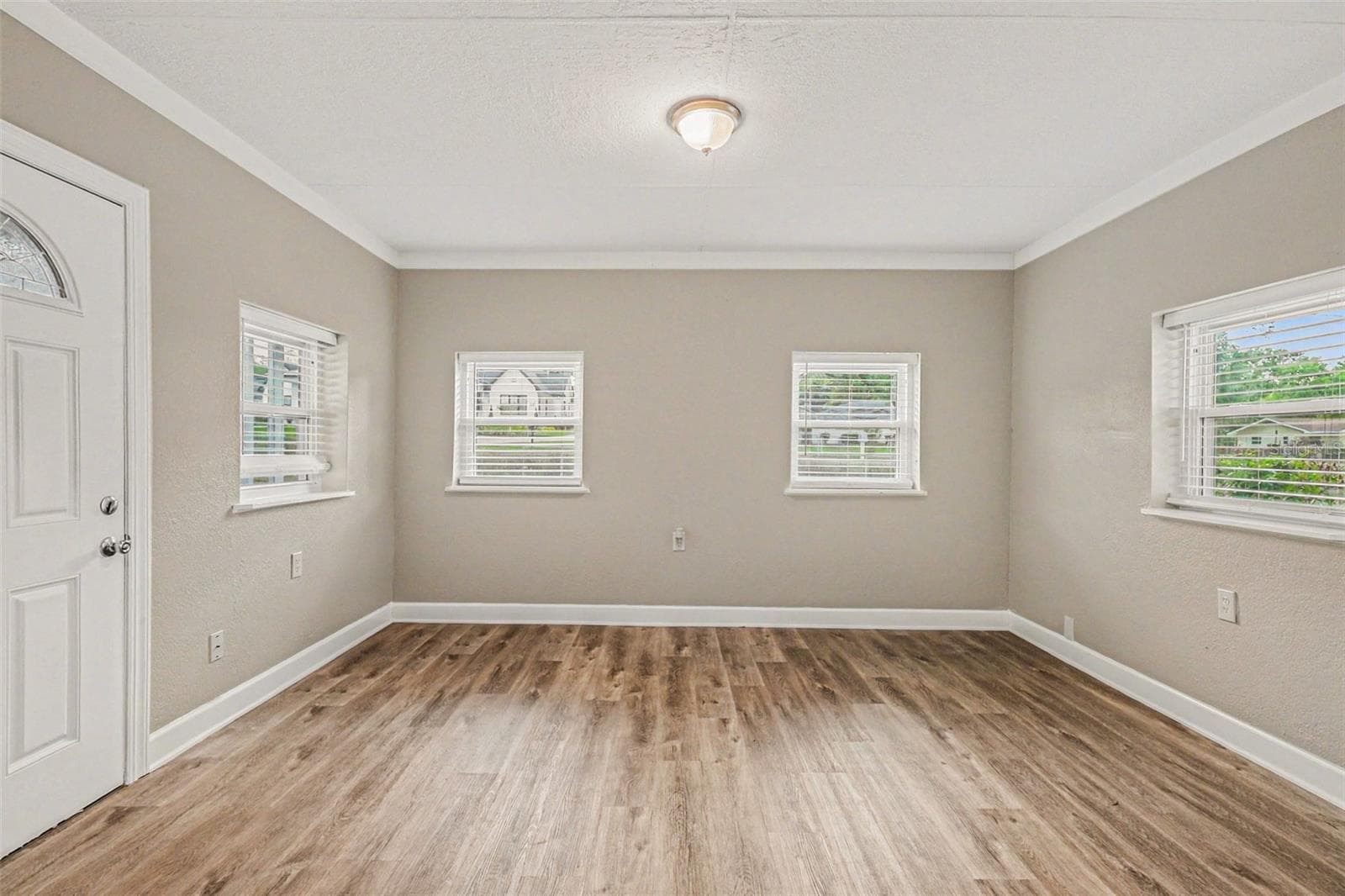 Single Family Residence at 4643 VALLEY VIEW DR W, LAKELAND, photo 14 of 20