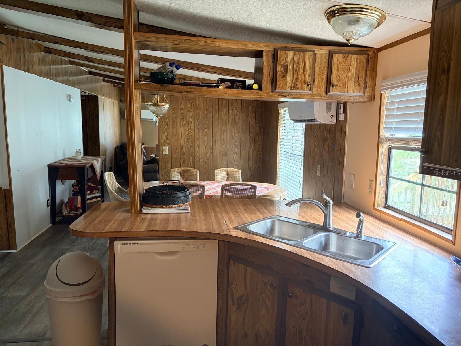 Manufactured Home at 13322 SW 95TH ST, DUNNELLON, photo 9 of 24