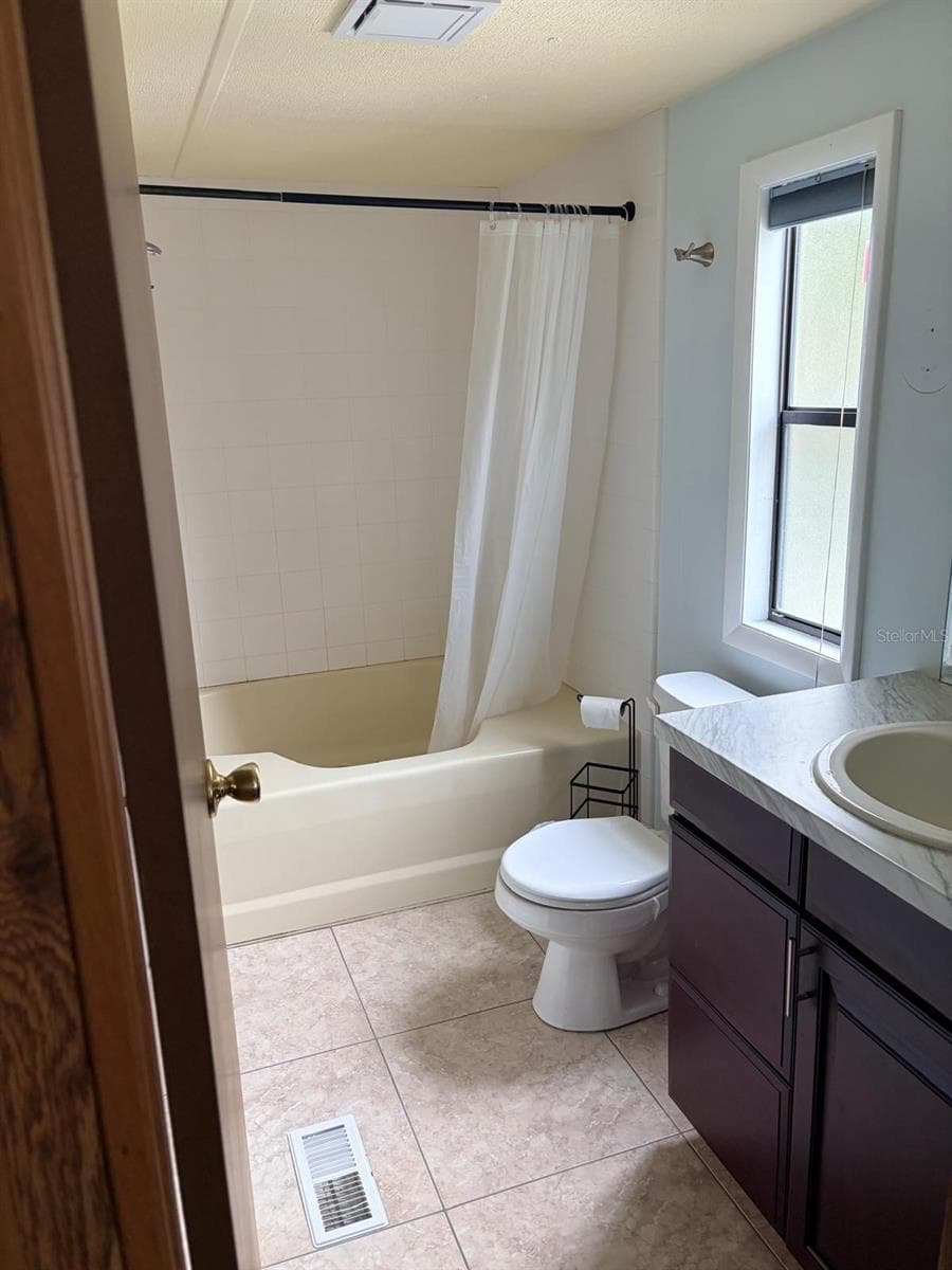 Manufactured Home at 13322 SW 95TH ST, DUNNELLON, photo 22 of 24