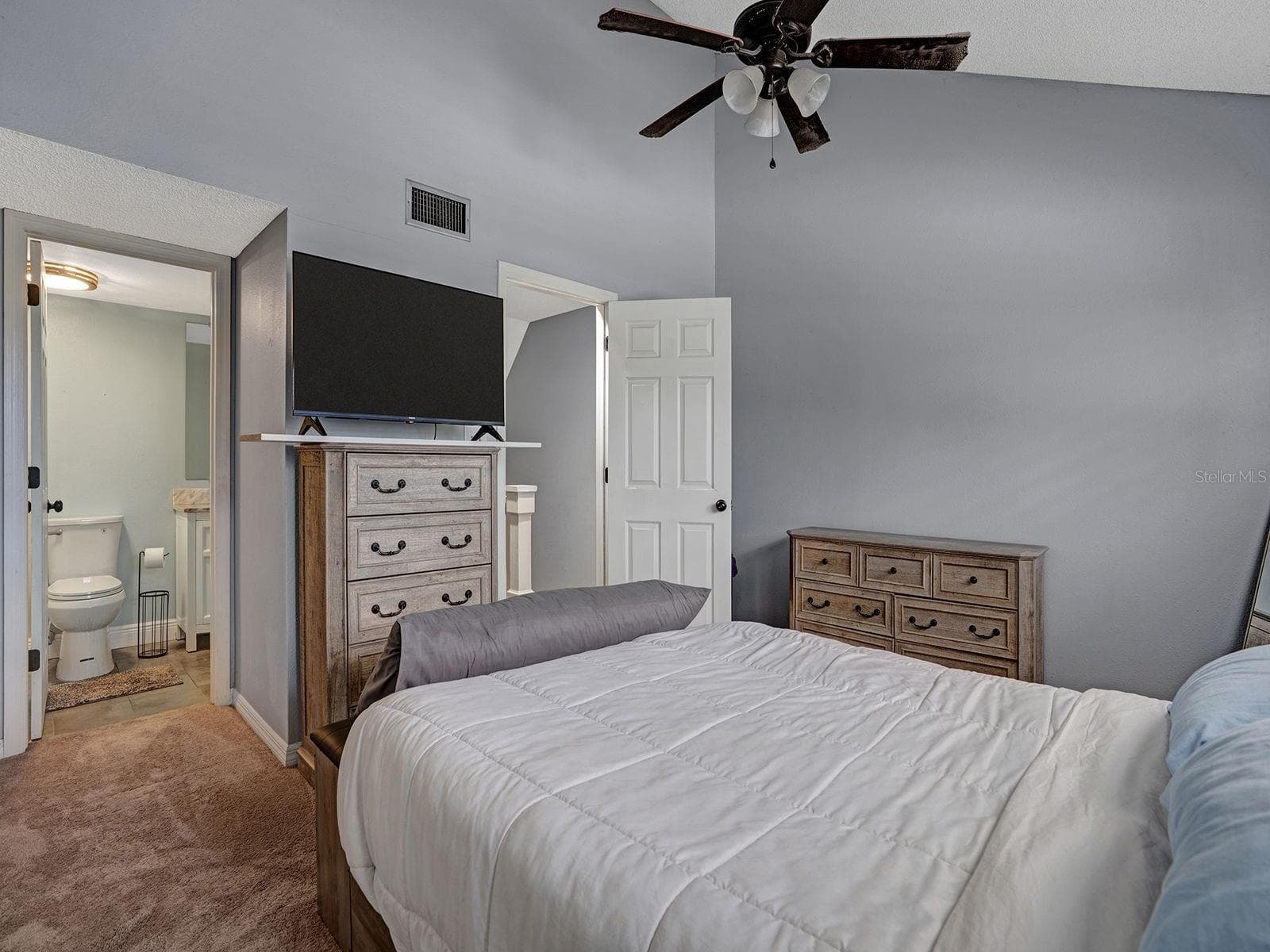 Condominium at 2511 DOLLY BAY DR #308, PALM HARBOR, photo 25 of 51