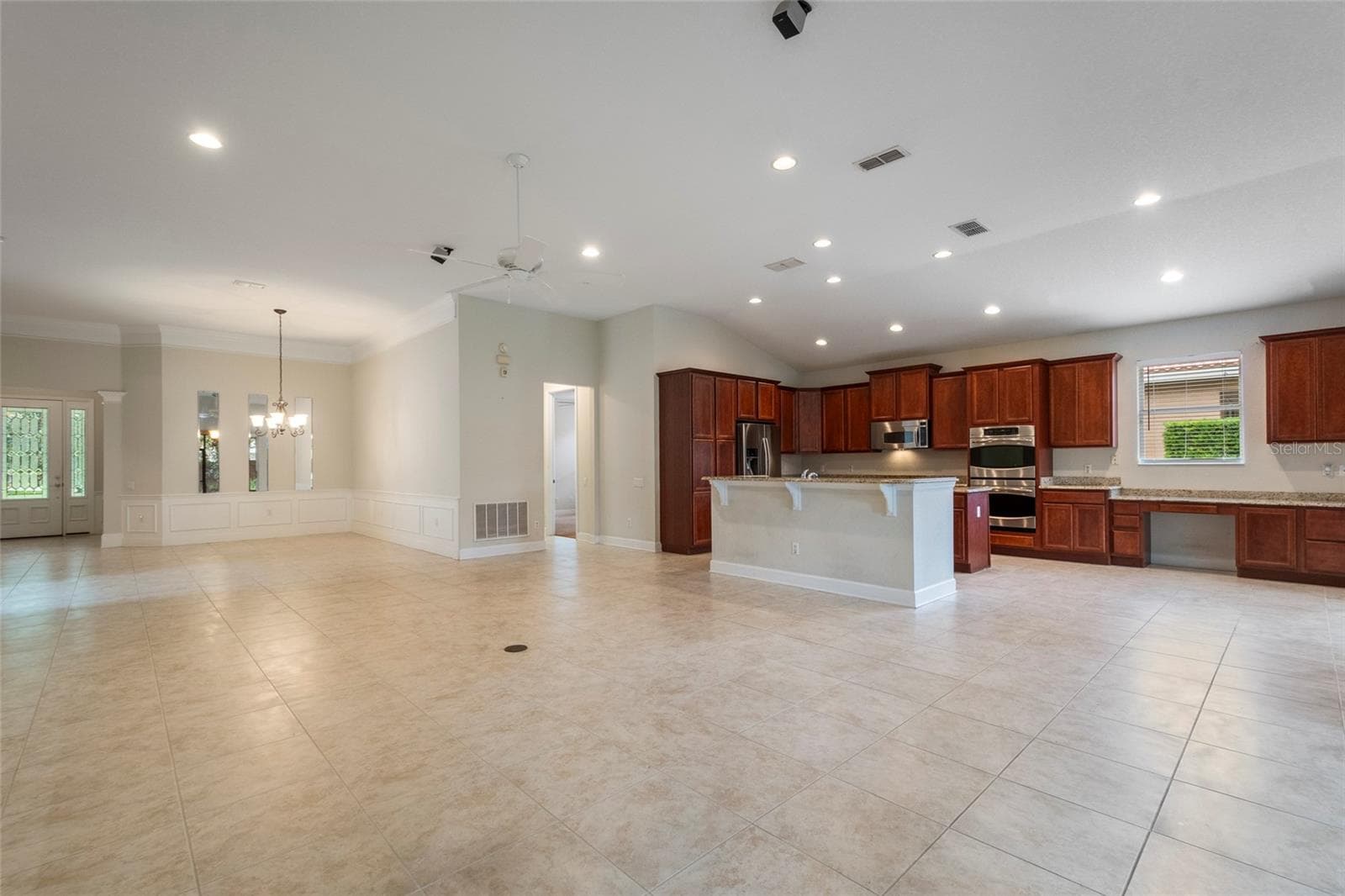 Single Family Residence at 544 DOUGLAS EDWARD DR, OCOEE, photo 14 of 44