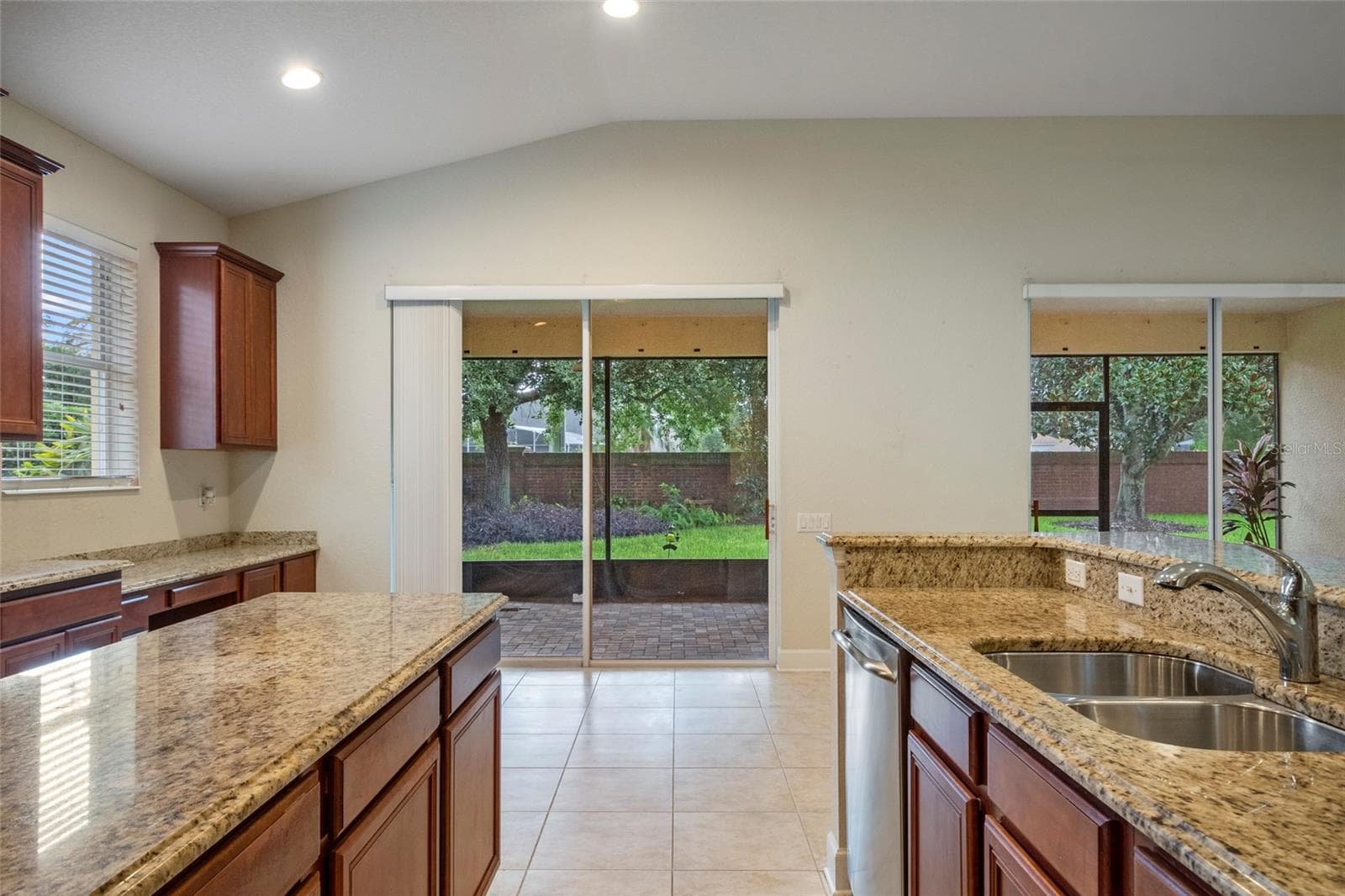 Single Family Residence at 544 DOUGLAS EDWARD DR, OCOEE, photo 16 of 44