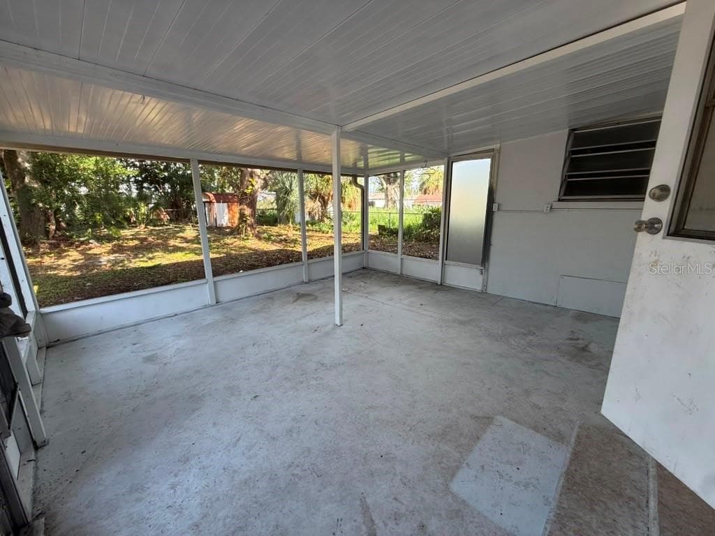 Single Family Residence at 1220 12TH AVE W, PALMETTO, photo 12 of 13