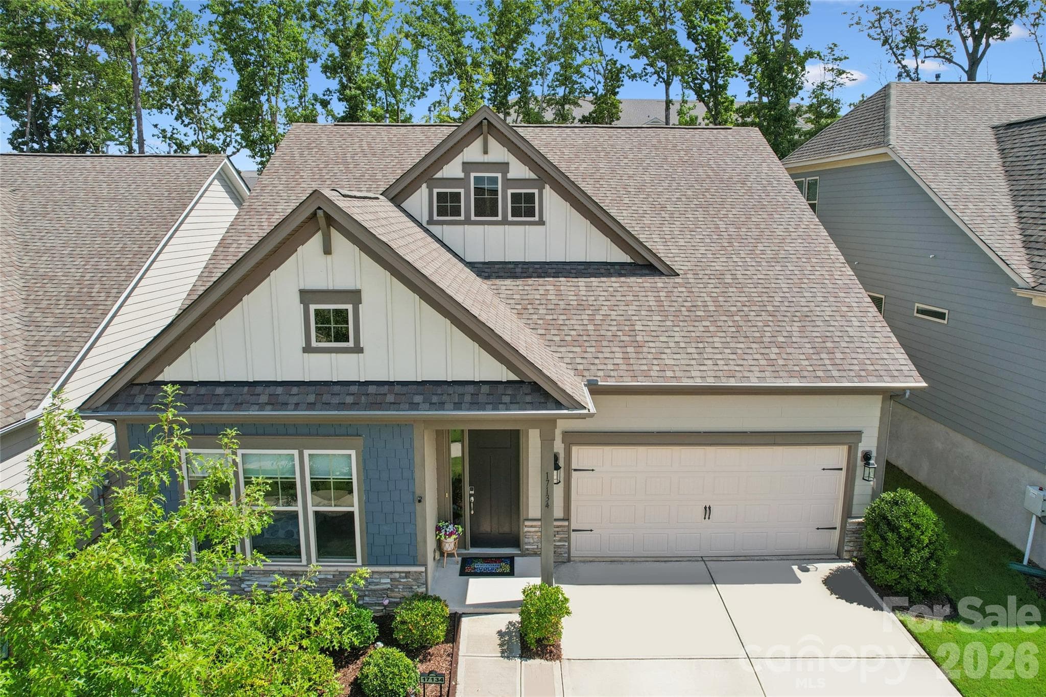 Single Family Residence at Charlotte, photo 3 of 38