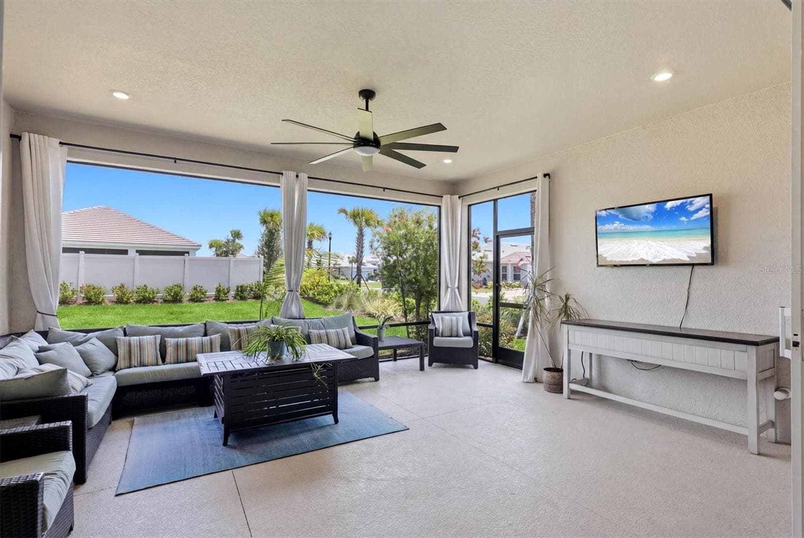 Single Family Residence at 5229 SAVINO CIR, PALMETTO, photo 32 of 71