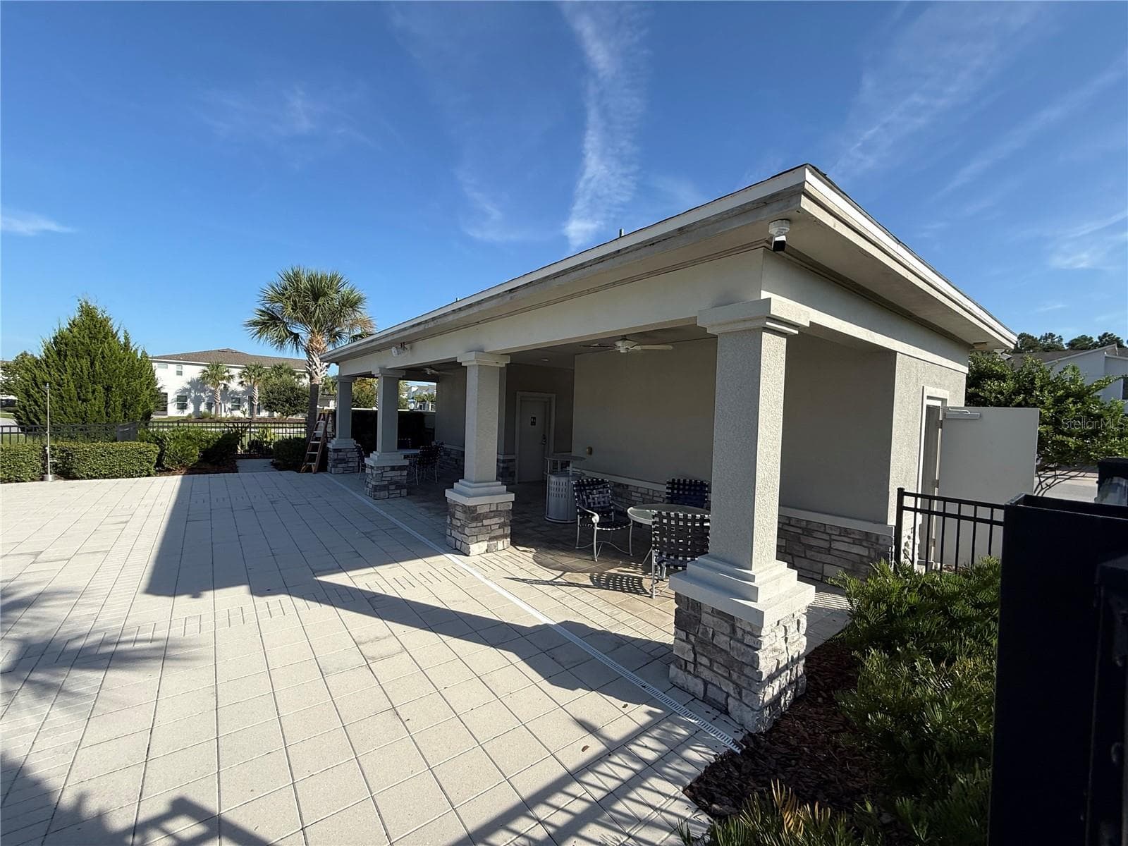 Community pool area. - 3363 BELLEZZA CT, KISSIMMEE
