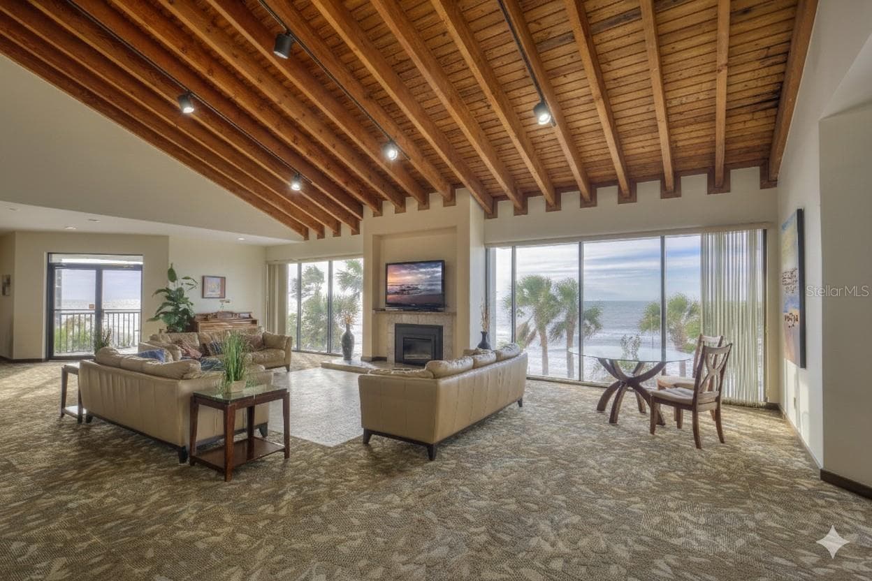 Host a birthday bash, majong tournament or friends and family in the common area parlor which includes a bar area, catering kitchen, piano, billiard table and stunning views. - 1660 GULF BLVD #PH1, CLEARWATER BEACH