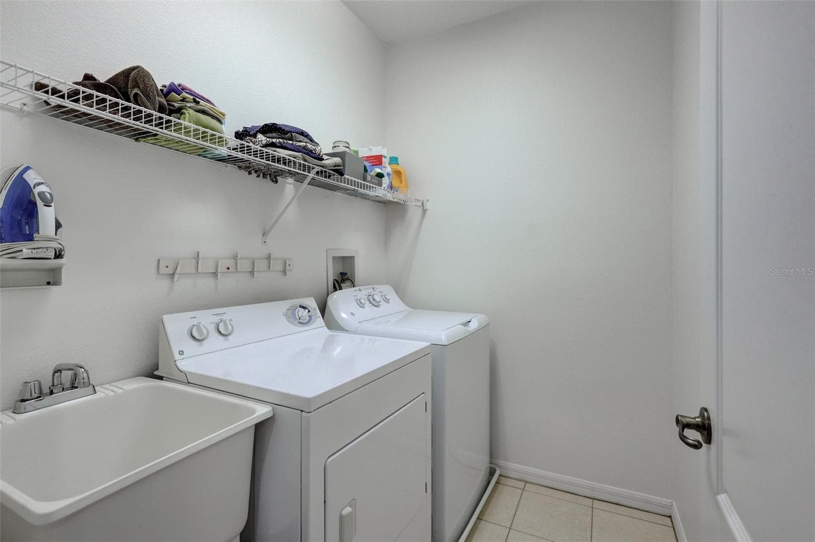 Townhouse at 14511 MIRABELLE VISTA CIR, TAMPA, photo 29 of 46