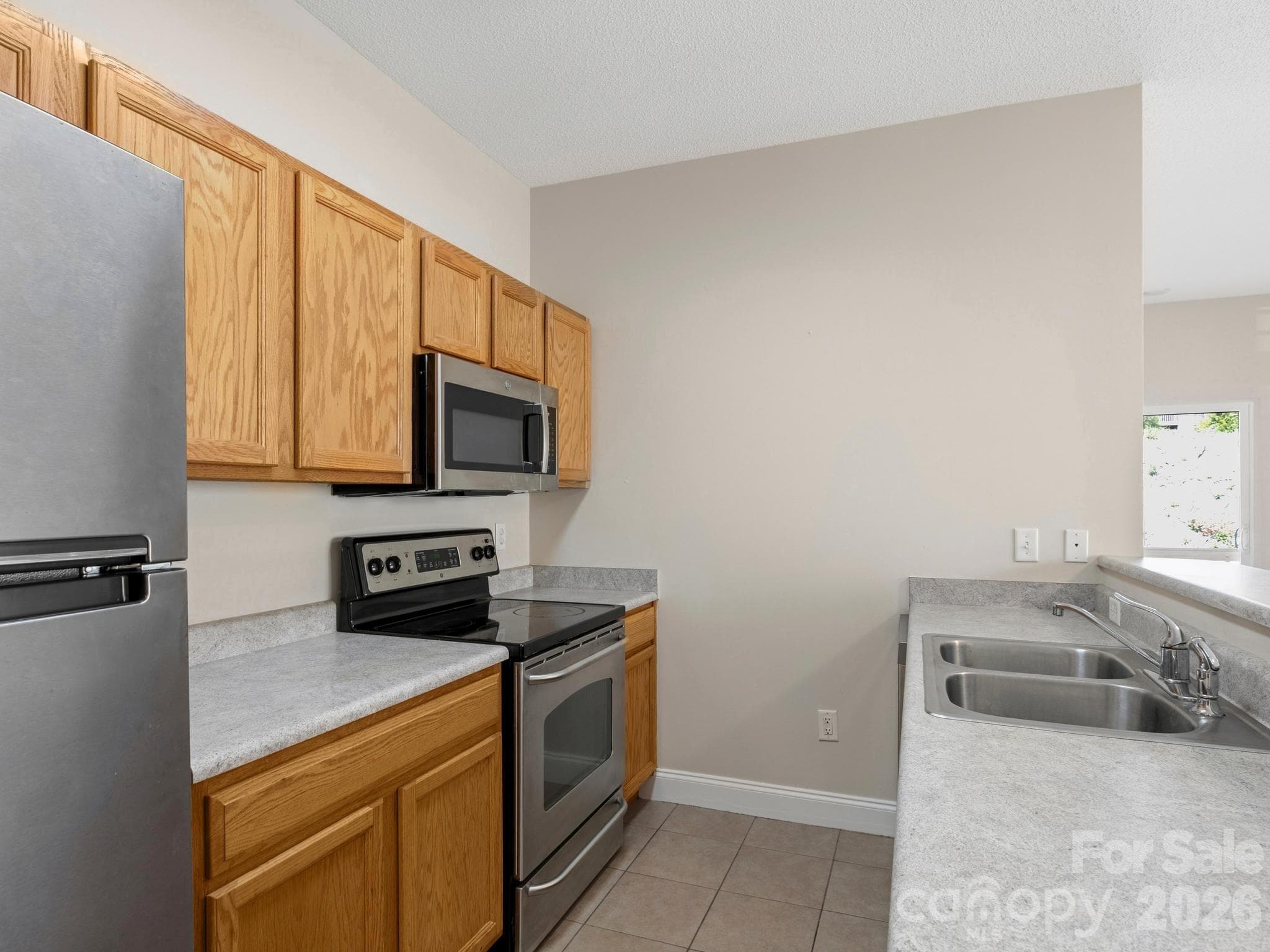 Condominium at 43 Foxden Drive, Fletcher, photo 7 of 24