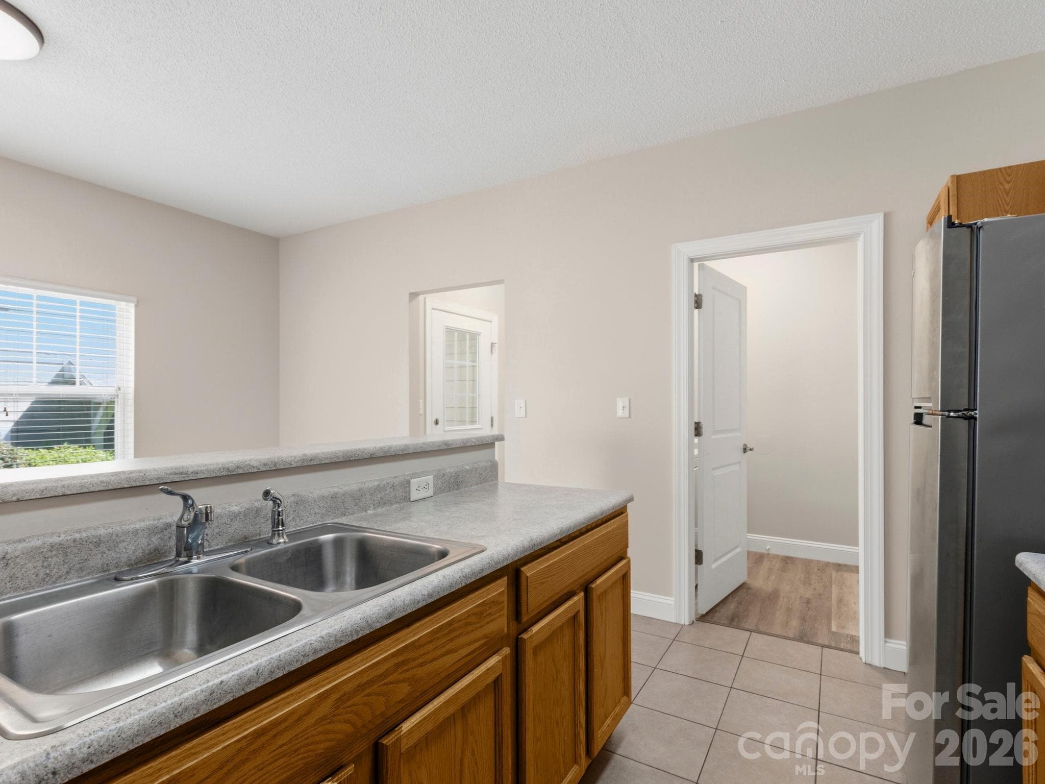 Condominium at 43 Foxden Drive, Fletcher, photo 10 of 24