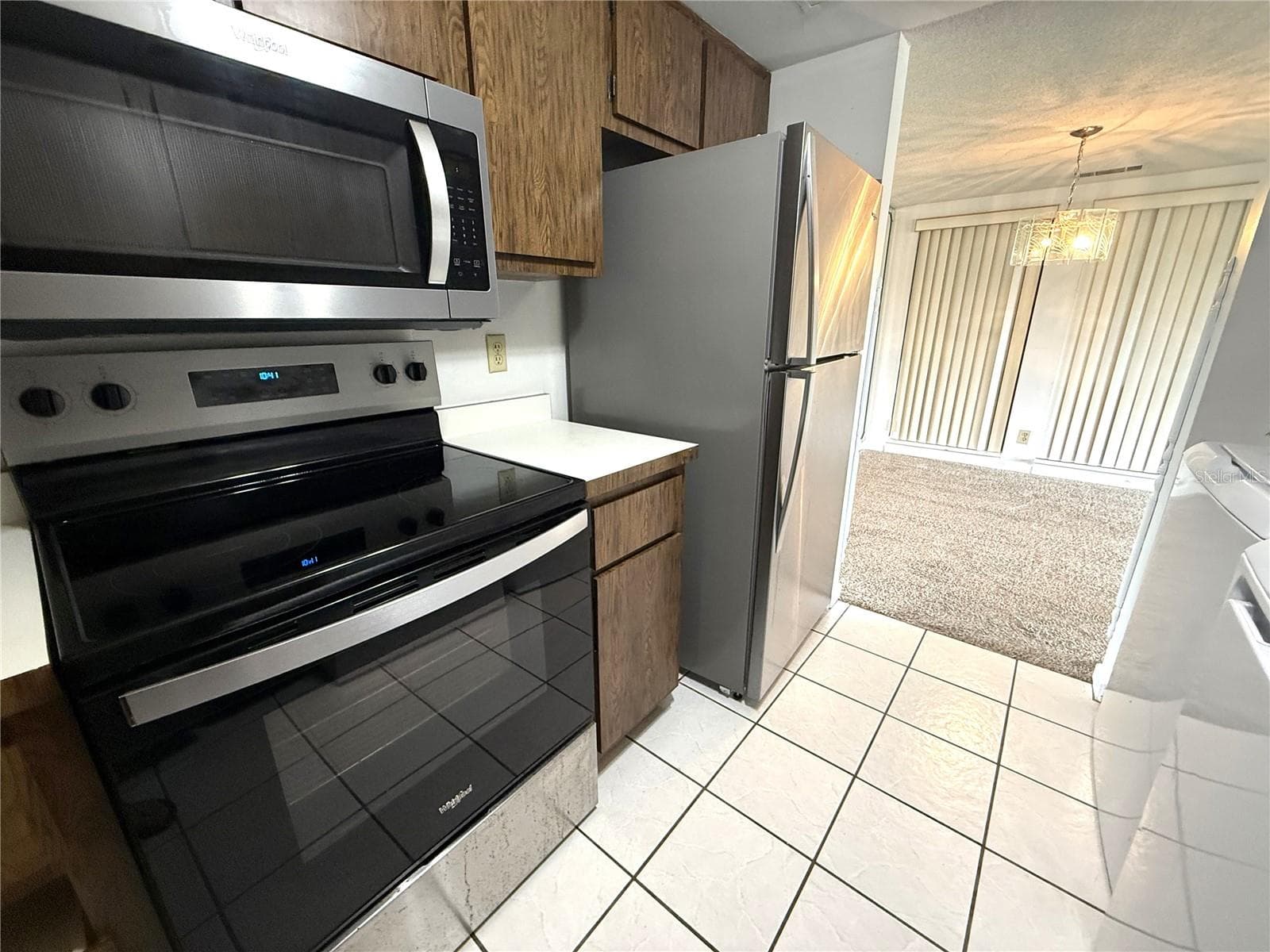 sTAINLESS STEEL APPLIANCES - 42 CLUB HOUSE DR #207, PALM COAST