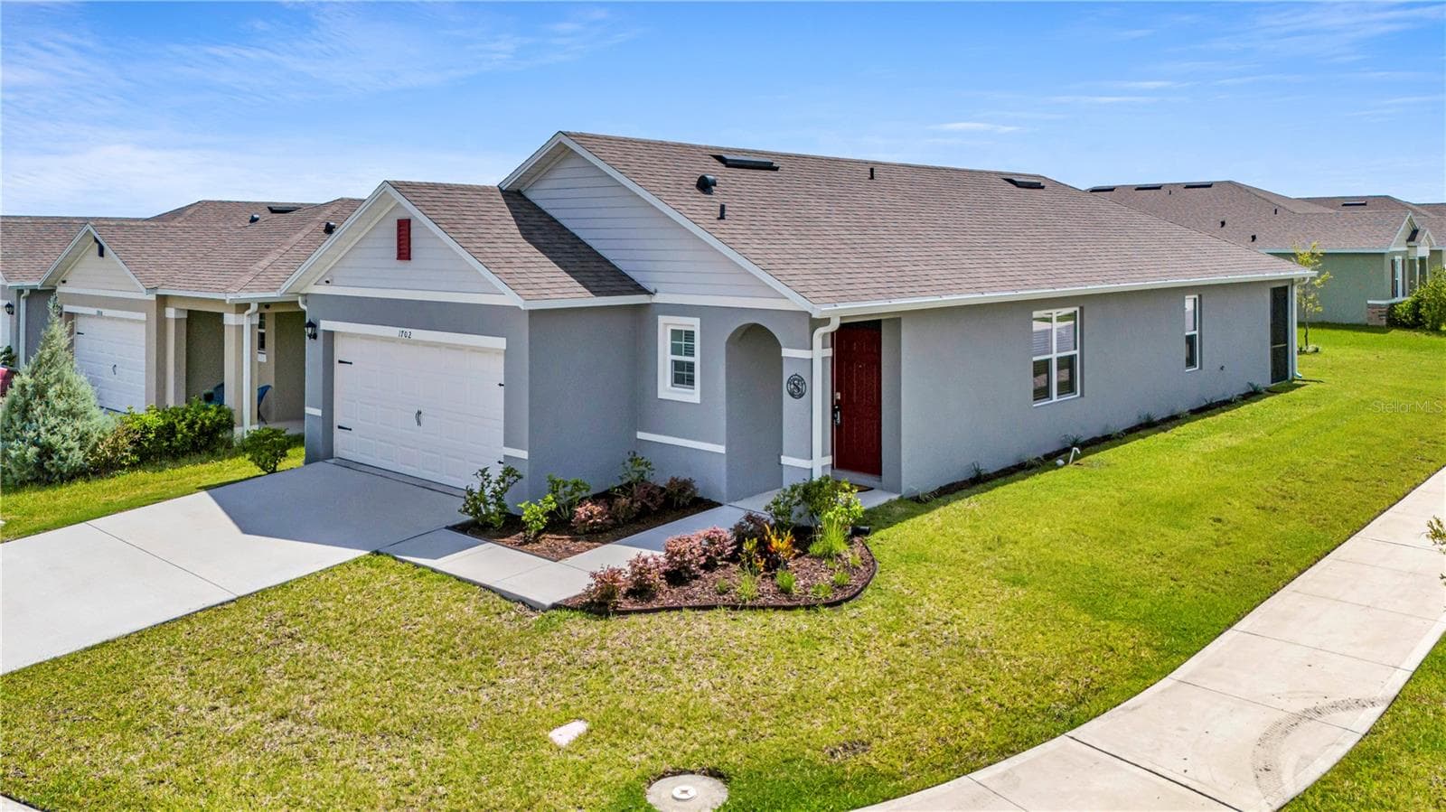 1702 WALNUT CRK DR