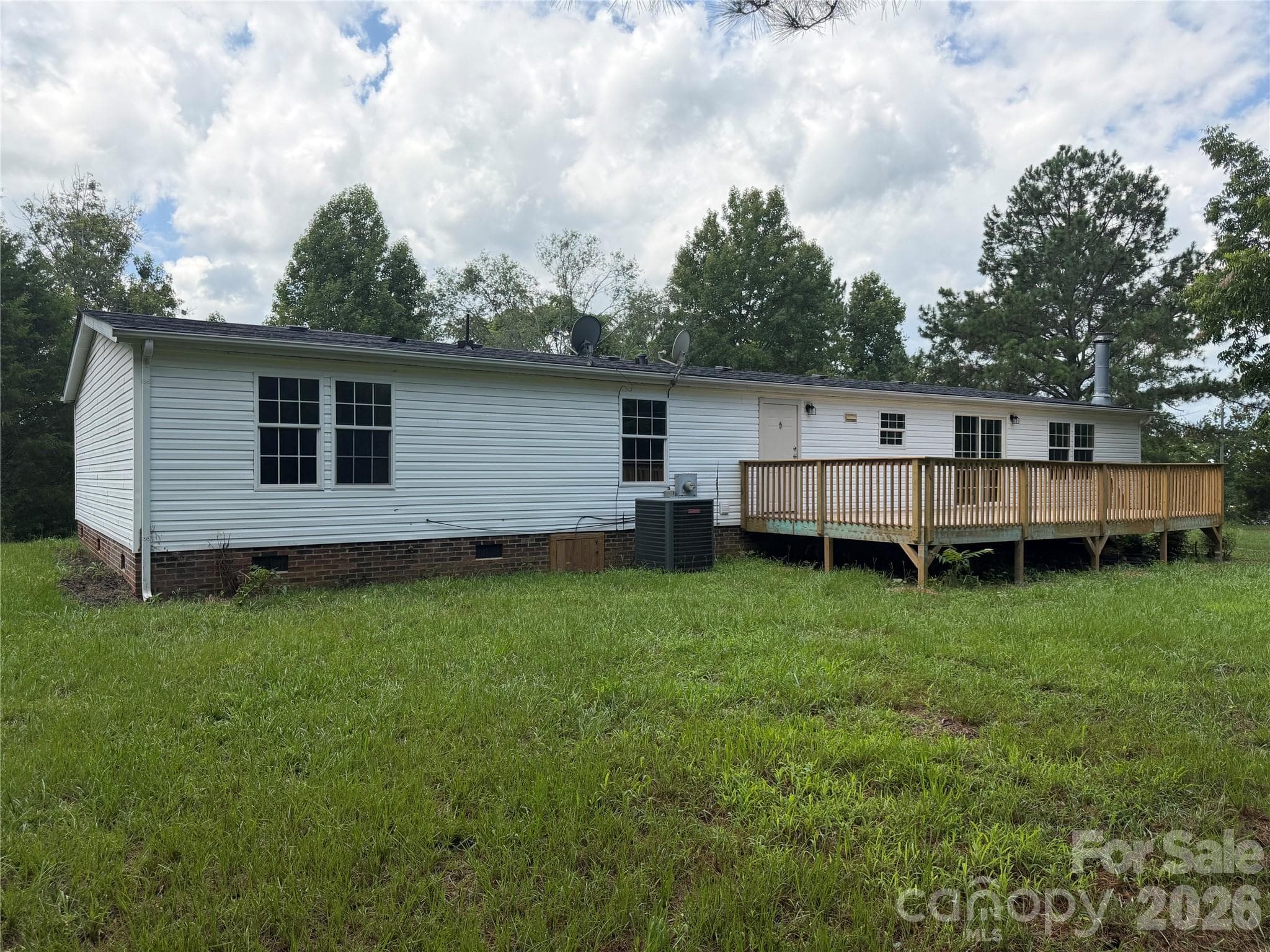Single Family Residence at 2521 Gaffney Road, Mooresboro, photo 4 of 27