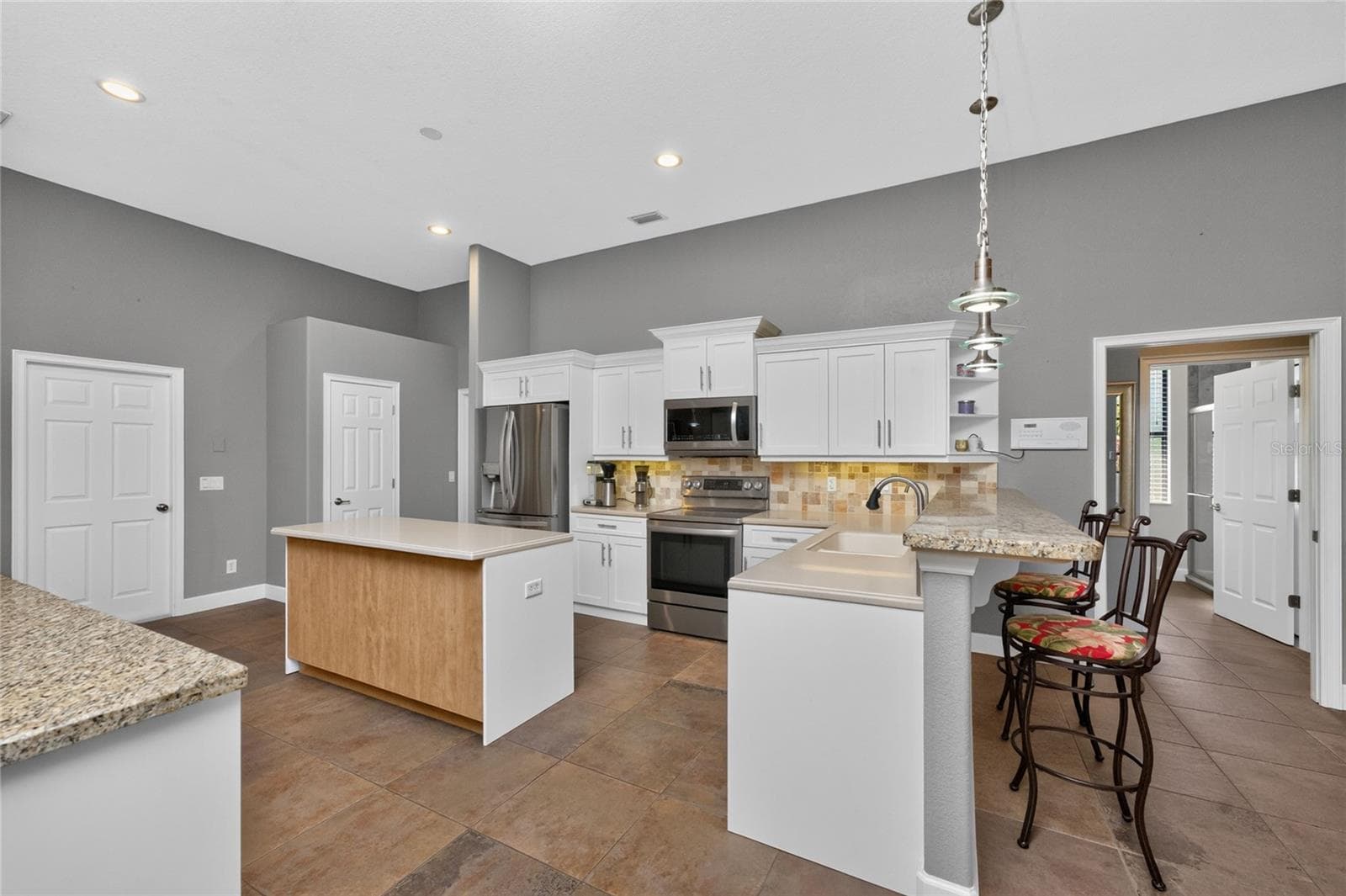 Single Family Residence at 25279 PUNTA MADRYN AVE, PUNTA GORDA, photo 25 of 79