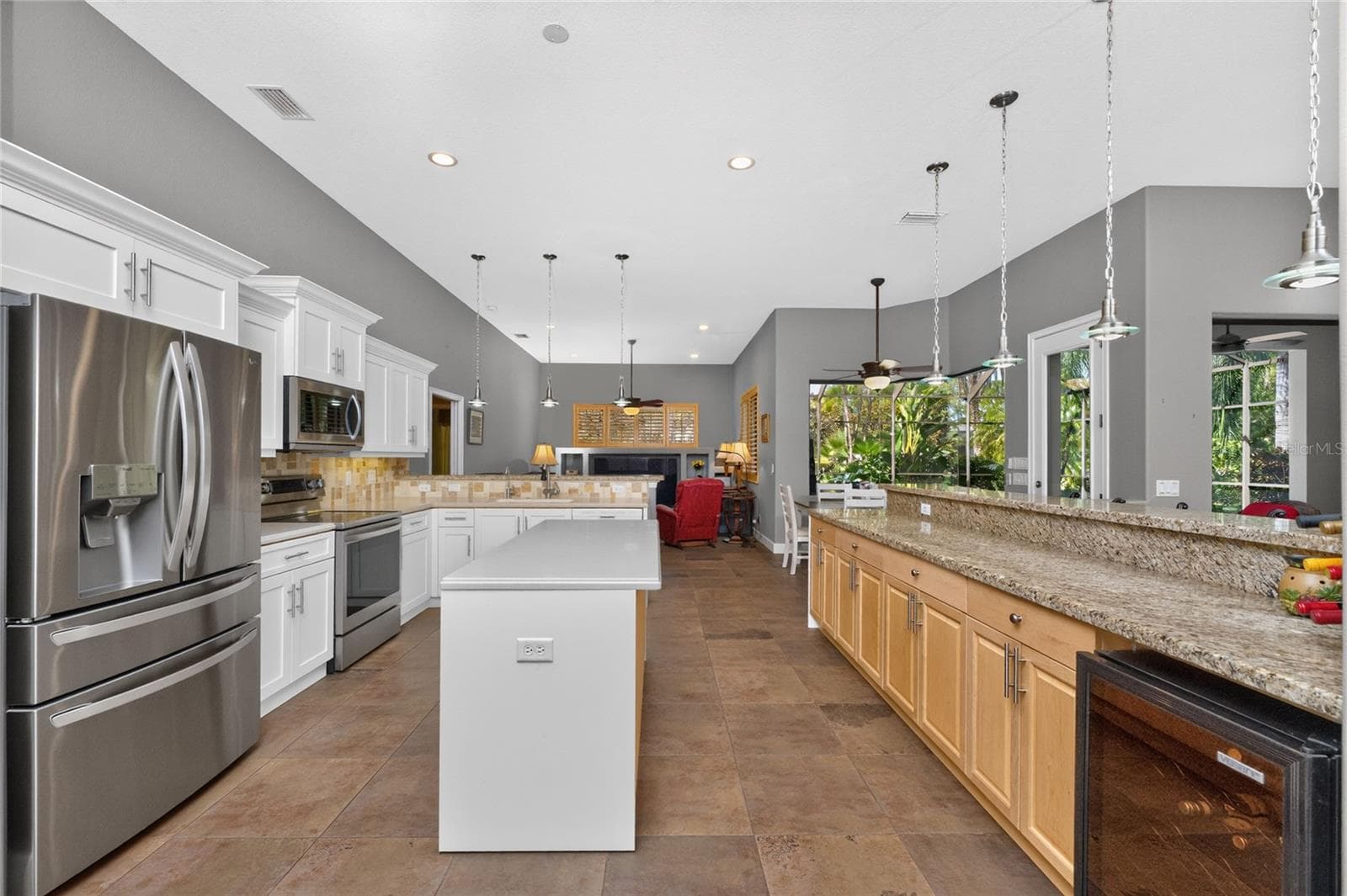 Single Family Residence at 25279 PUNTA MADRYN AVE, PUNTA GORDA, photo 29 of 79