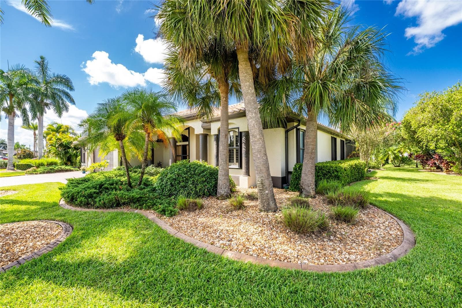 Single Family Residence at 25279 PUNTA MADRYN AVE, PUNTA GORDA, photo 69 of 79