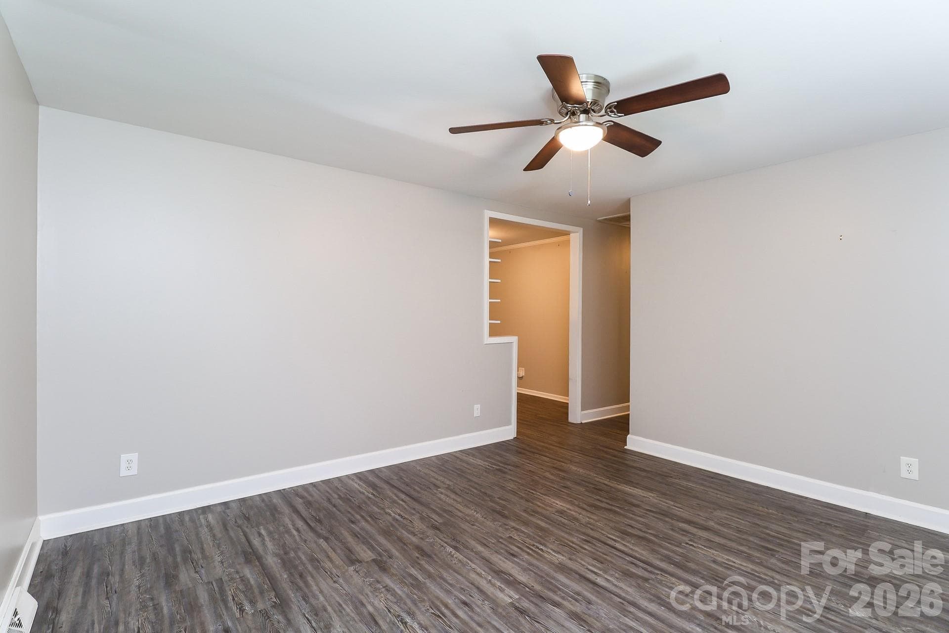 Single Family Residence at 6424 Springfield Drive, Charlotte, photo 3 of 21