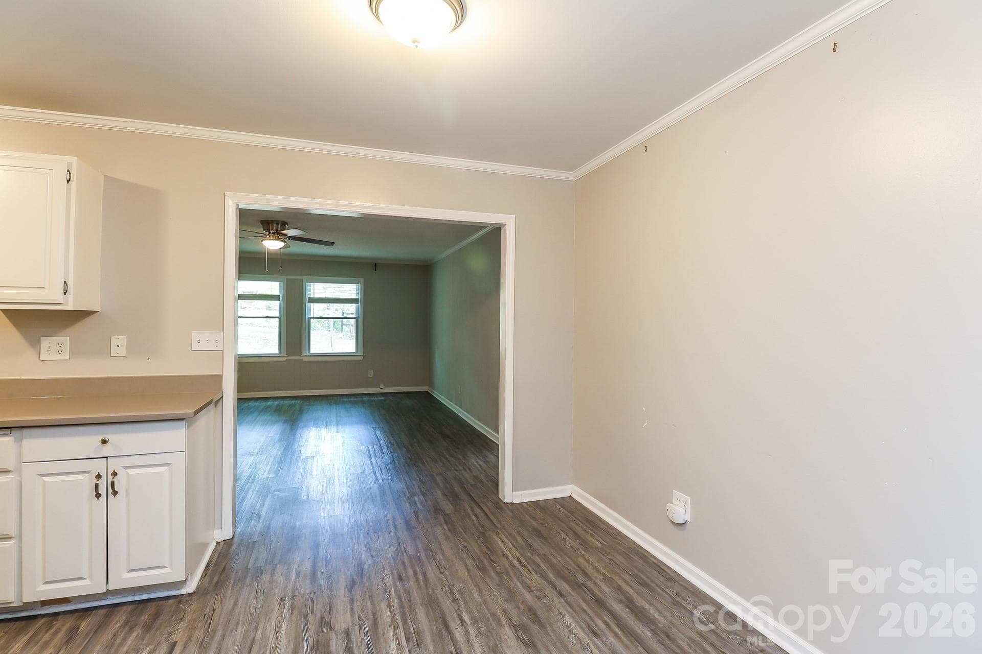Single Family Residence at 6424 Springfield Drive, Charlotte, photo 5 of 21