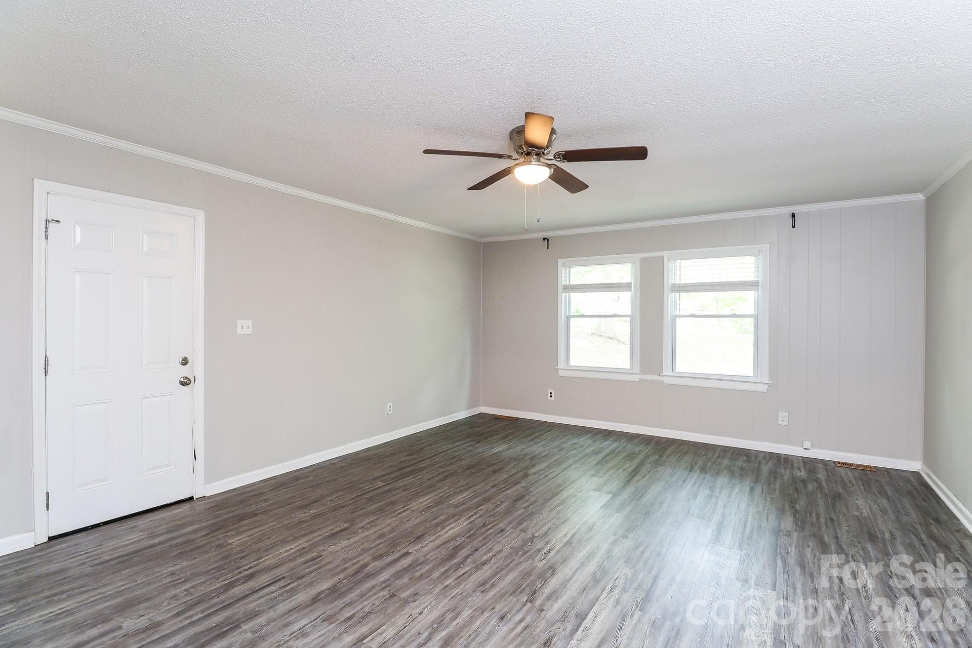 Single Family Residence at 6424 Springfield Drive, Charlotte, photo 10 of 21