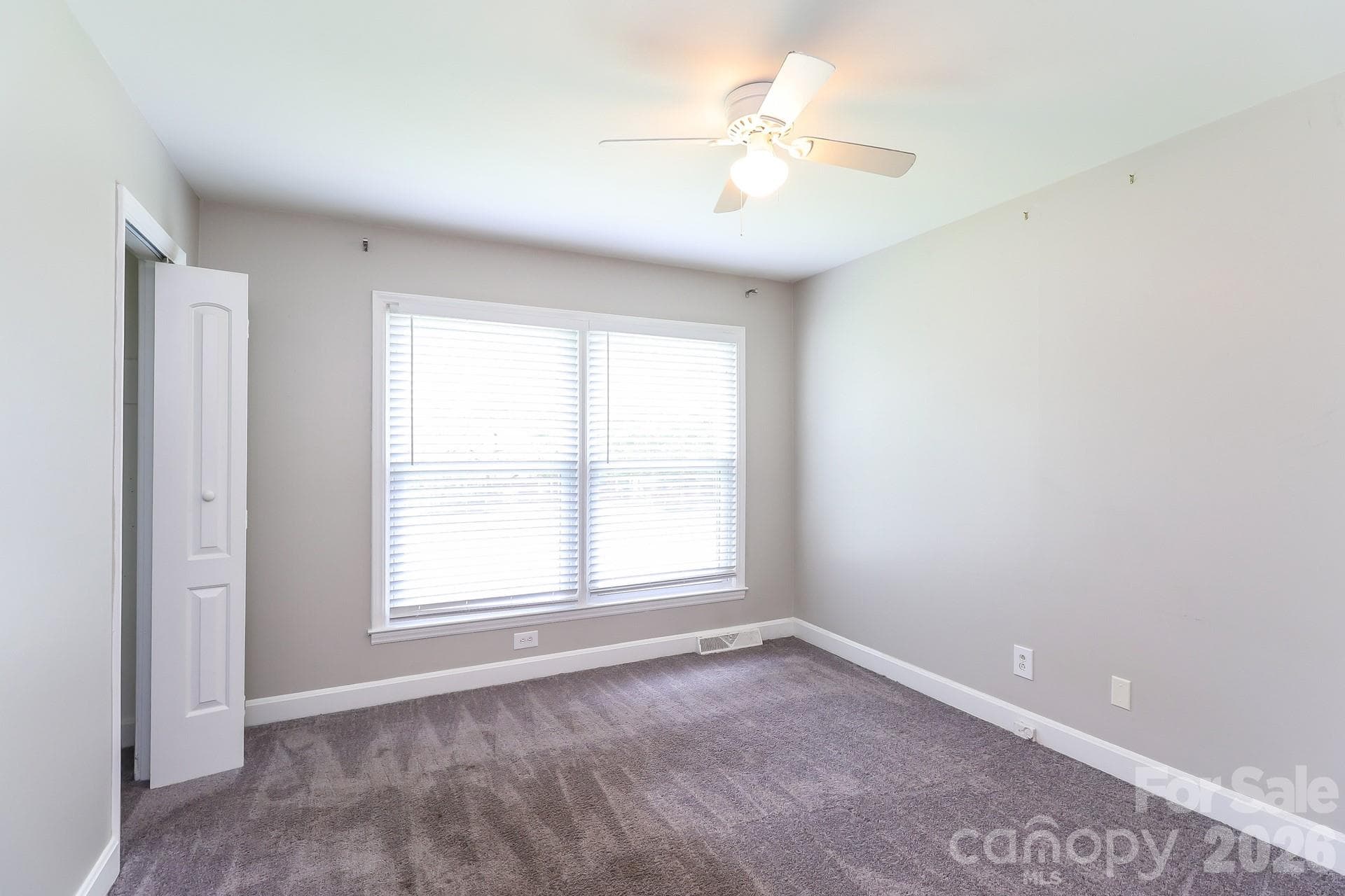 Single Family Residence at 6424 Springfield Drive, Charlotte, photo 15 of 21