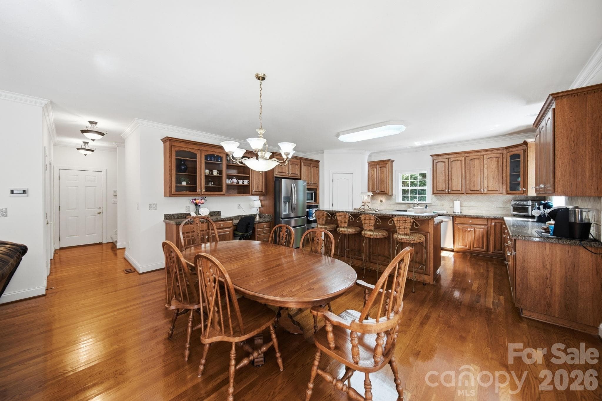 Large kitchen/breakfast area - 2806 Iveywood Drive, Monroe