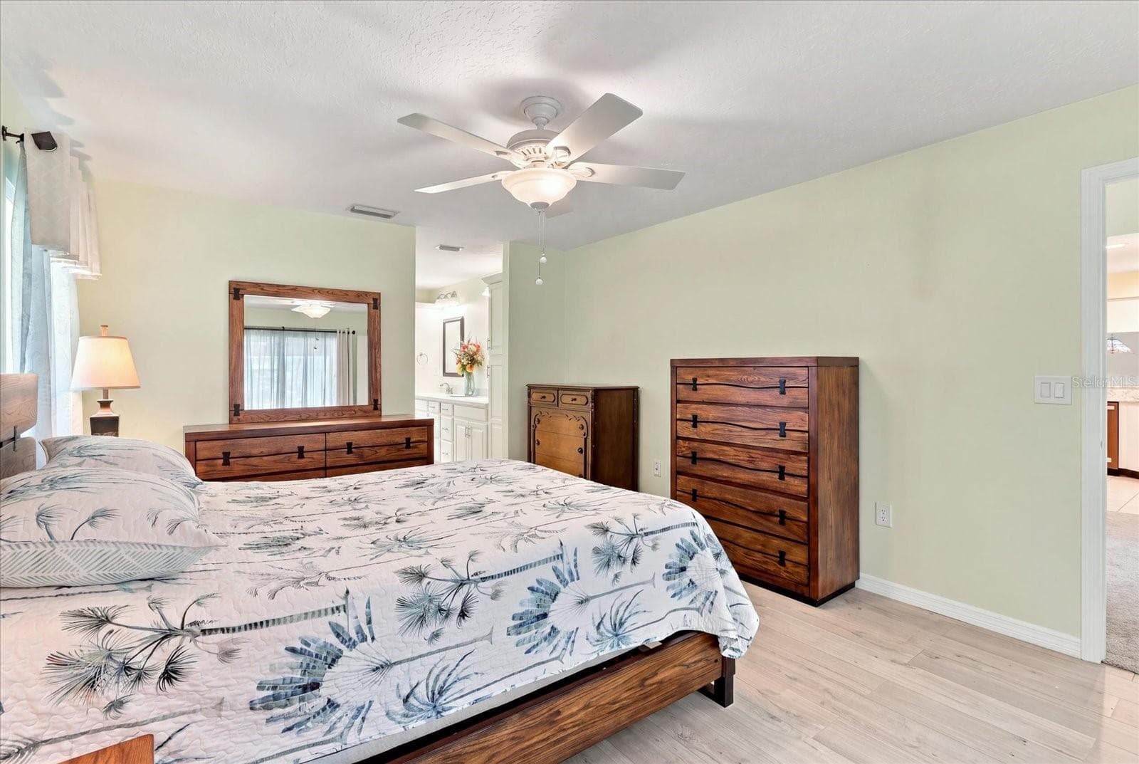 Single Family Residence at 6 DUSTY MILLER CT, HOMOSASSA, photo 13 of 48
