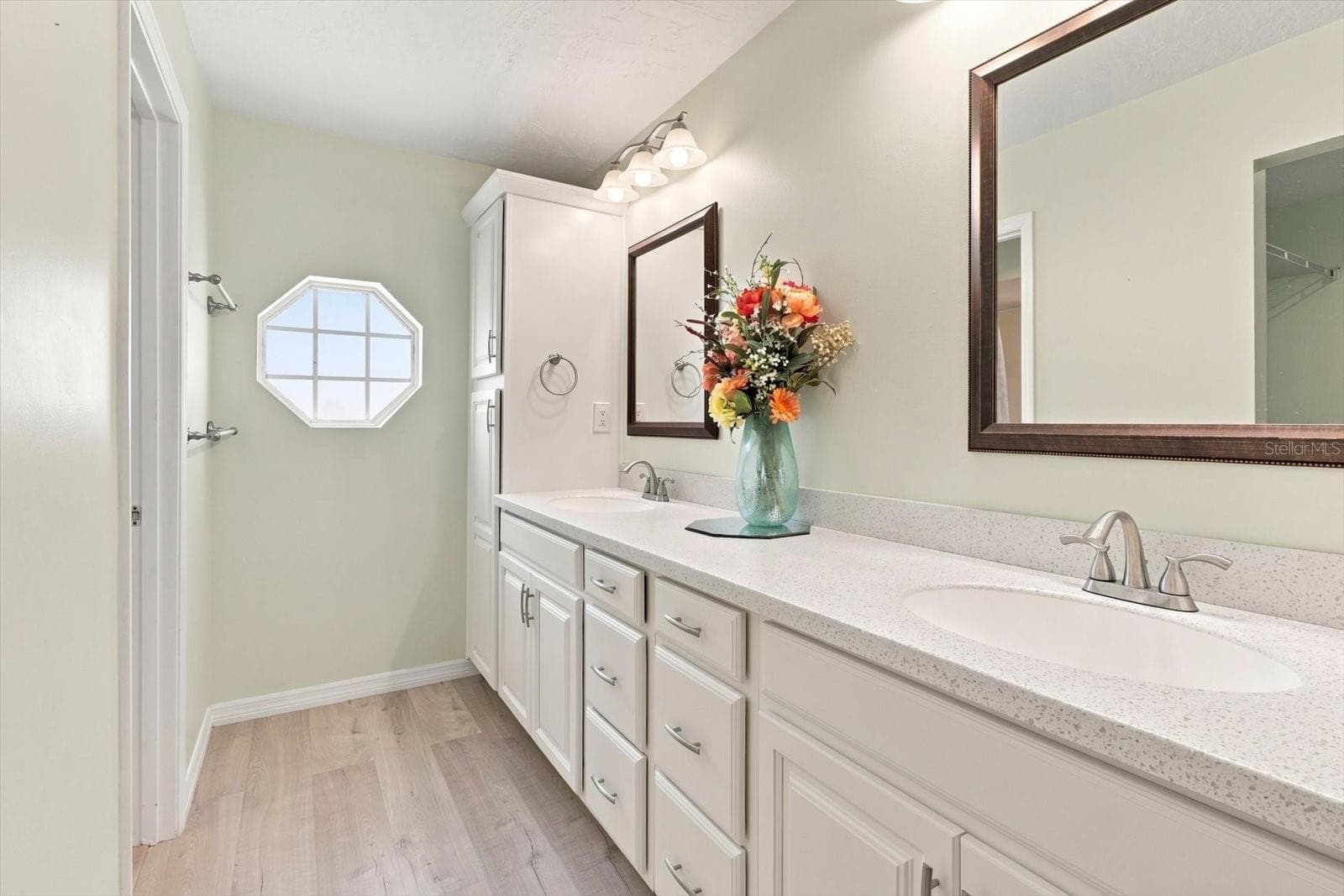 Single Family Residence at 6 DUSTY MILLER CT, HOMOSASSA, photo 14 of 48