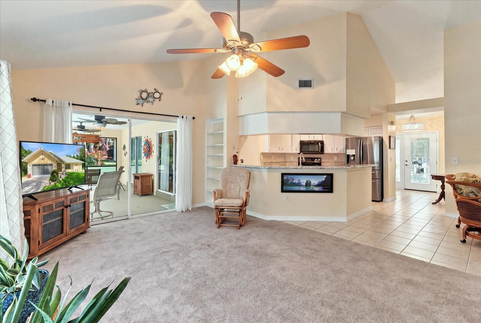 Single Family Residence at 6 DUSTY MILLER CT, HOMOSASSA, photo 18 of 48