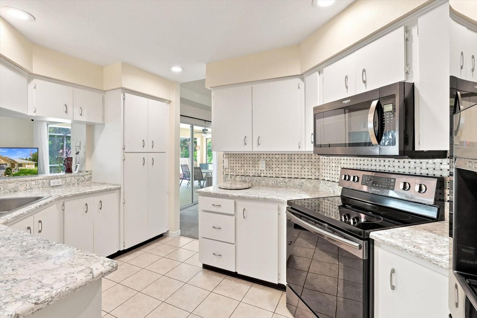 Single Family Residence at 6 DUSTY MILLER CT, HOMOSASSA, photo 22 of 48