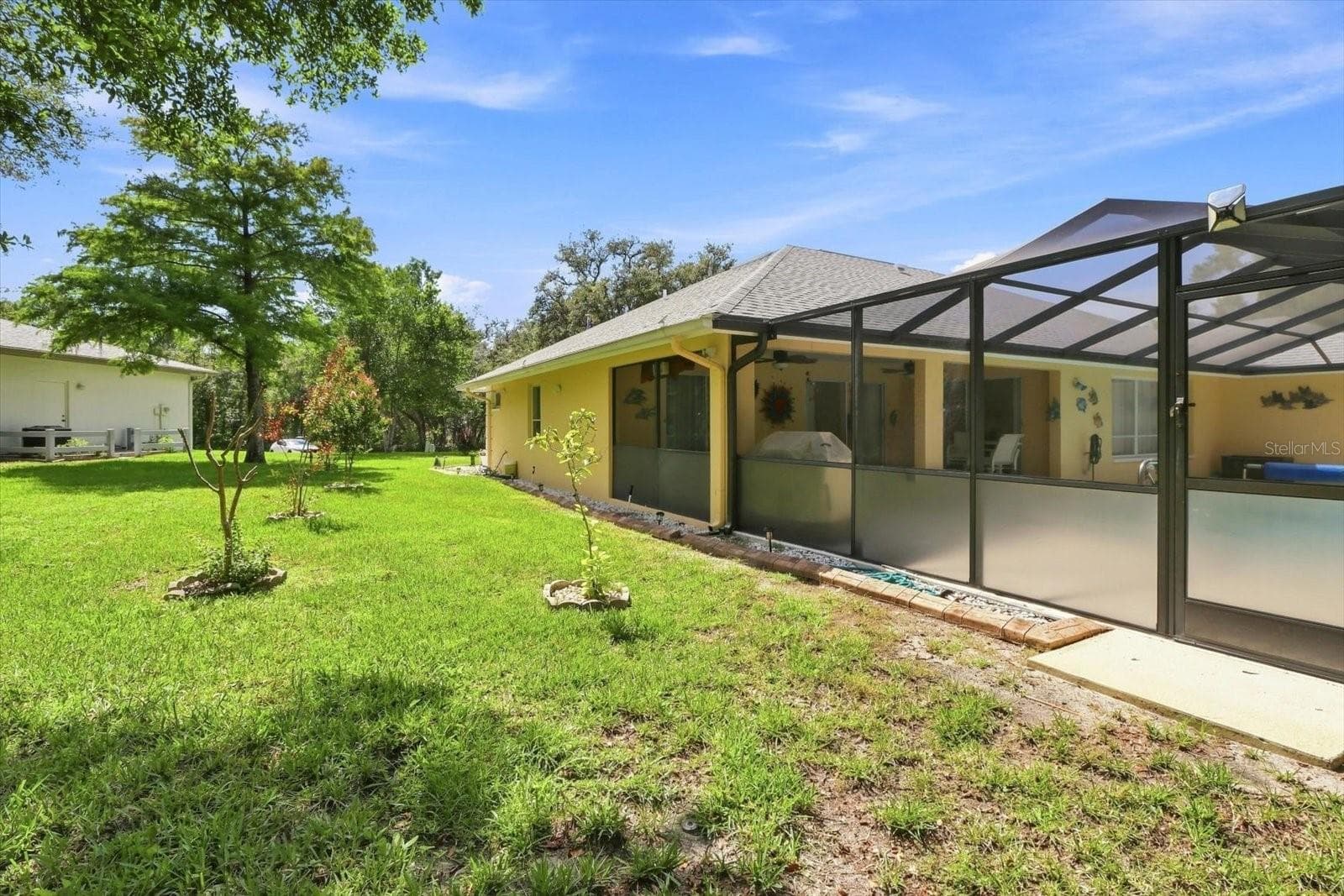 Single Family Residence at 6 DUSTY MILLER CT, HOMOSASSA, photo 37 of 48